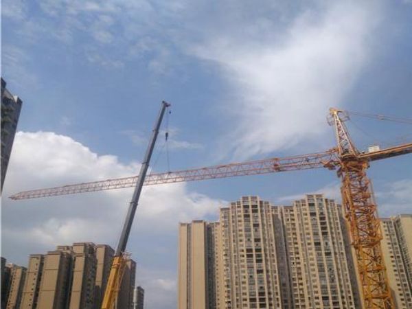 路桥区吊车租赁电话_租用吊车时怎么选吨位